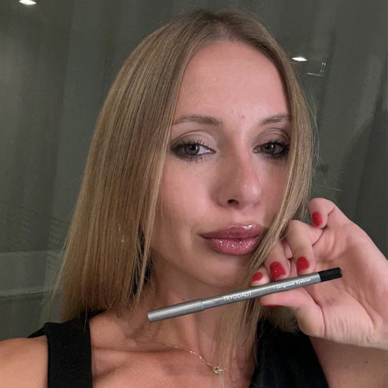 🔥Time-Limited Offer - 🌸Longwear Eyeliner - Lightweight and Waterproof